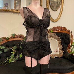 Vintage corset top Escante Mesh Lace Bustier w/ panty Size 3X Black